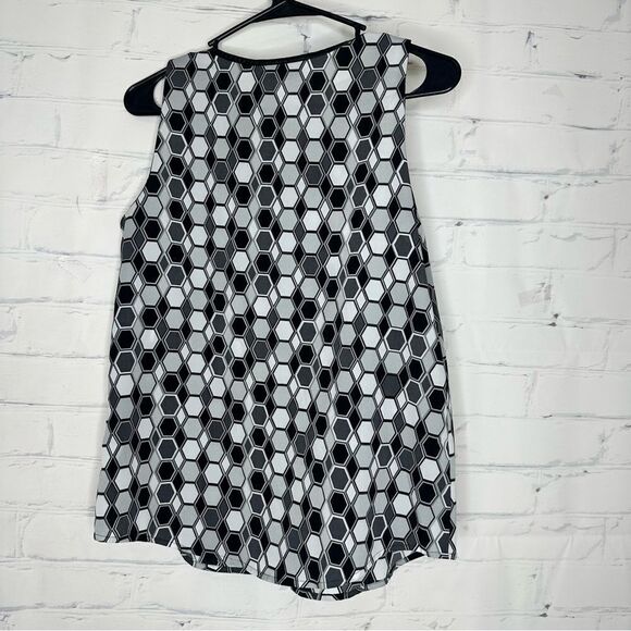Apt 9 small black, gray and white top - Picture 2 of 6